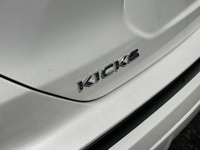 Certified 2023 Nissan Kicks SV FWD image 23