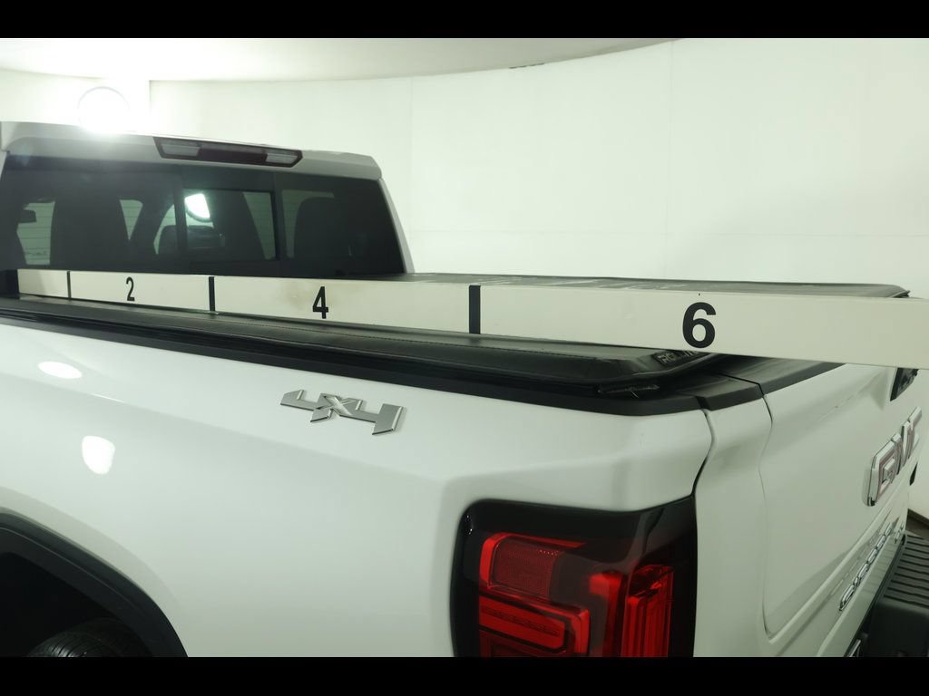 Used 2022 GMC Sierra 1500 SLT w/ SLT Convenience Package AWD/4WD image 17