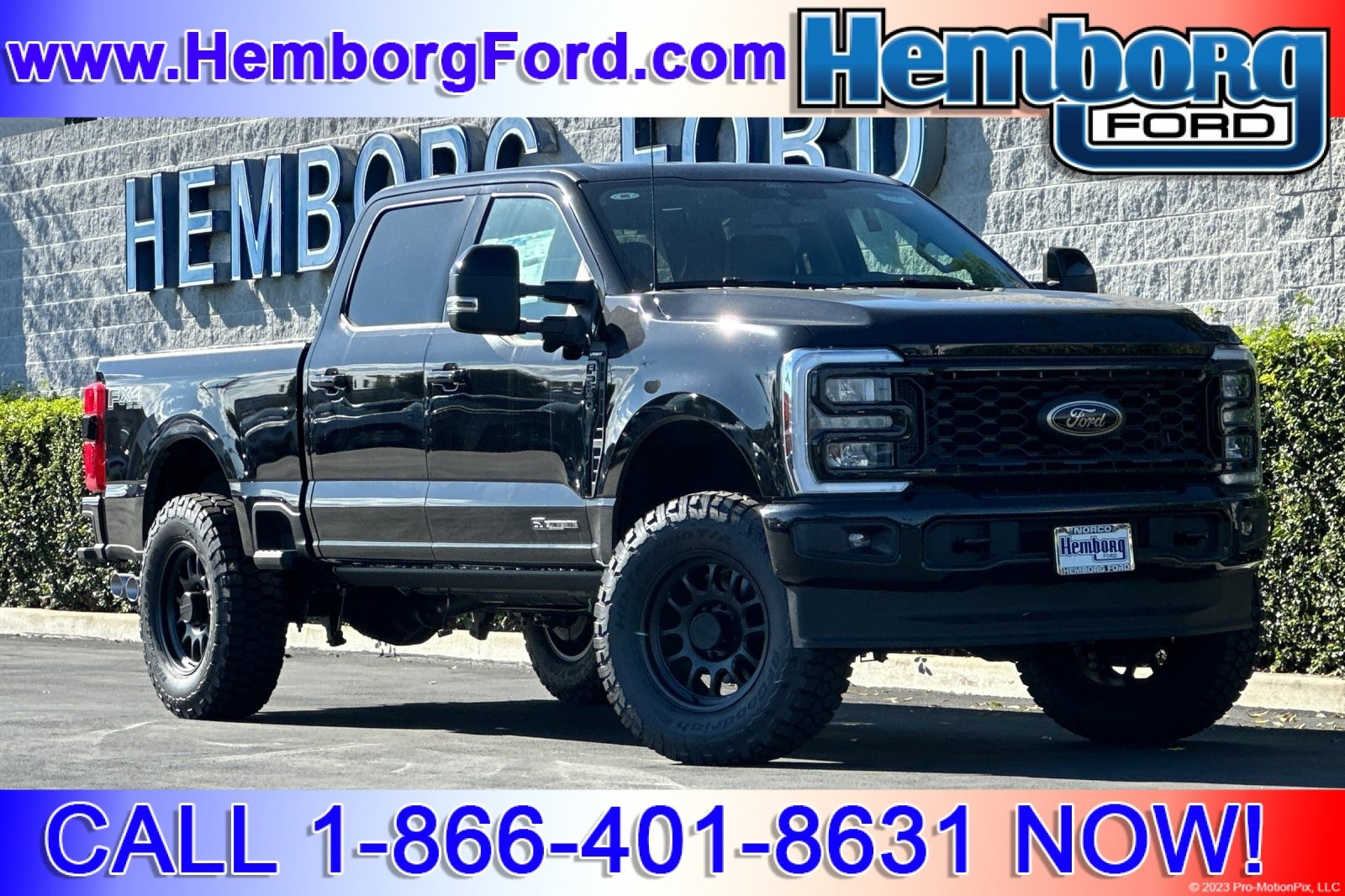 New 2025 Ford F250 Lariat w/ Black Appearance Package