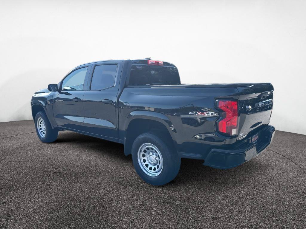Used 2023 Chevrolet Colorado W/T w/ WT Convenience Package II AWD/4WD image 5