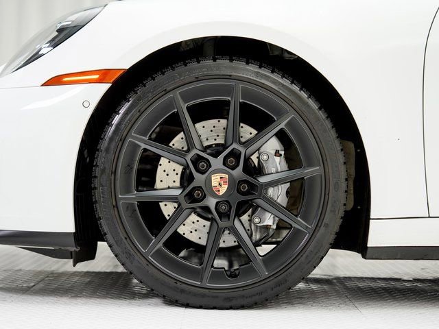 Certified 2025 Porsche 911 Carrera image 31