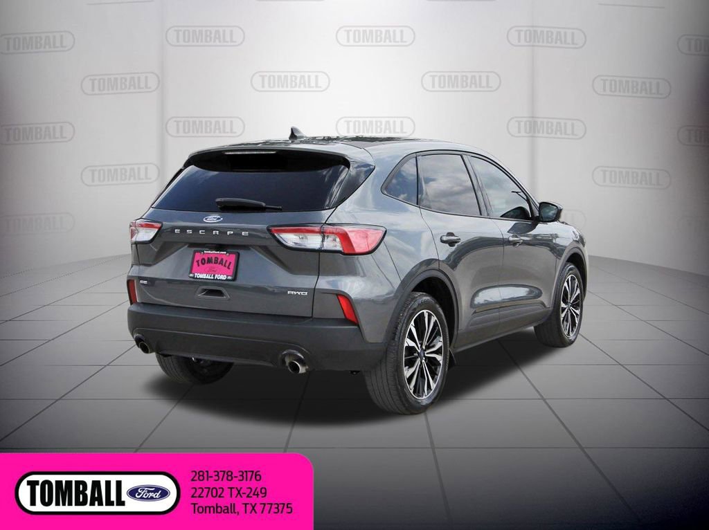 Certified 2022 Ford Escape SE w/ SE Sport Appearance Package image 7