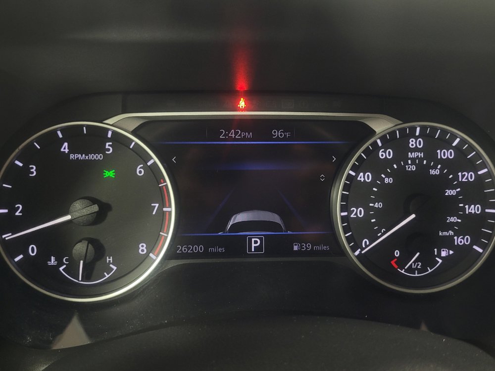 Used 2022 Nissan Sentra SV FWD image 23