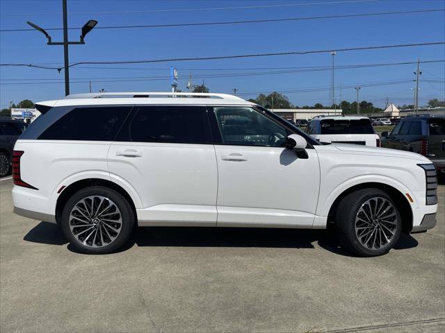 New 2026 Hyundai Palisade Calligraphy FWD image 2