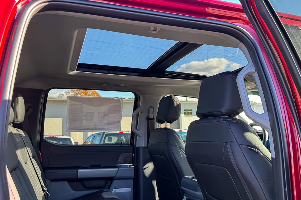 New 2026 Ford F250 XLT w/ XLT Premium Package image 23