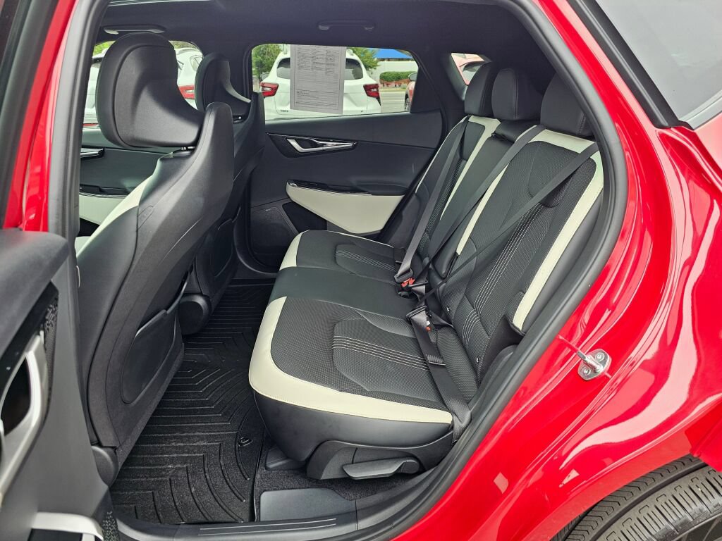Certified 2024 Kia EV6 GT-Line AWD/4WD image 23