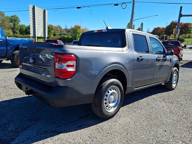Used 2025 Ford Maverick XL w/ Equipment Group 102A AWD/4WD image 8