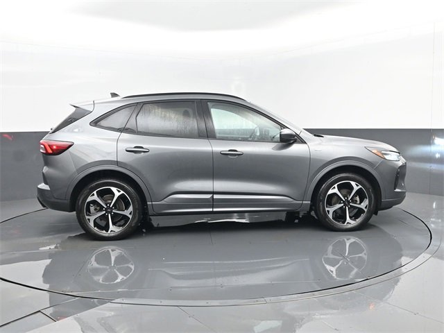 Used 2023 Ford Escape ST-Line Select w/ Tech Pack #2 image 4