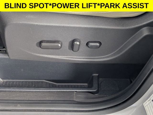 Used 2017 Ford Escape Titanium FWD image 12