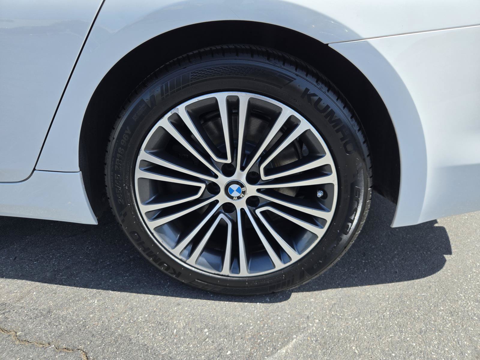 Used 2017 BMW 540i RWD image 34