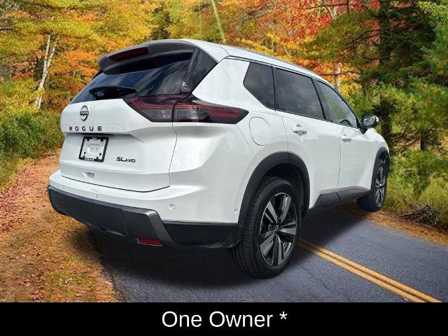 Certified 2026 Nissan Rogue SL AWD/4WD image 10