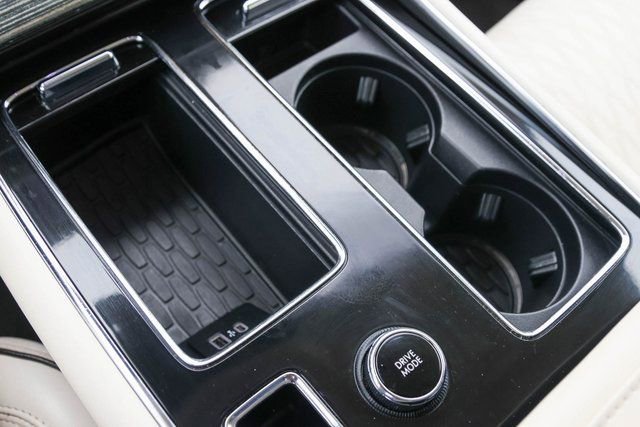 Used 2023 Lincoln Aviator Black Label w/ Class IV Trailer Tow Package AWD/4WD image 29
