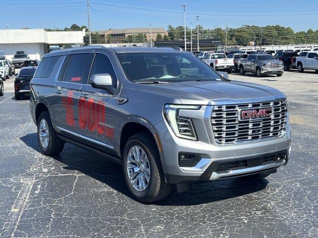 New 2026 GMC Yukon XL Denali w/ Sun & Power Step Package AWD/4WD image 3