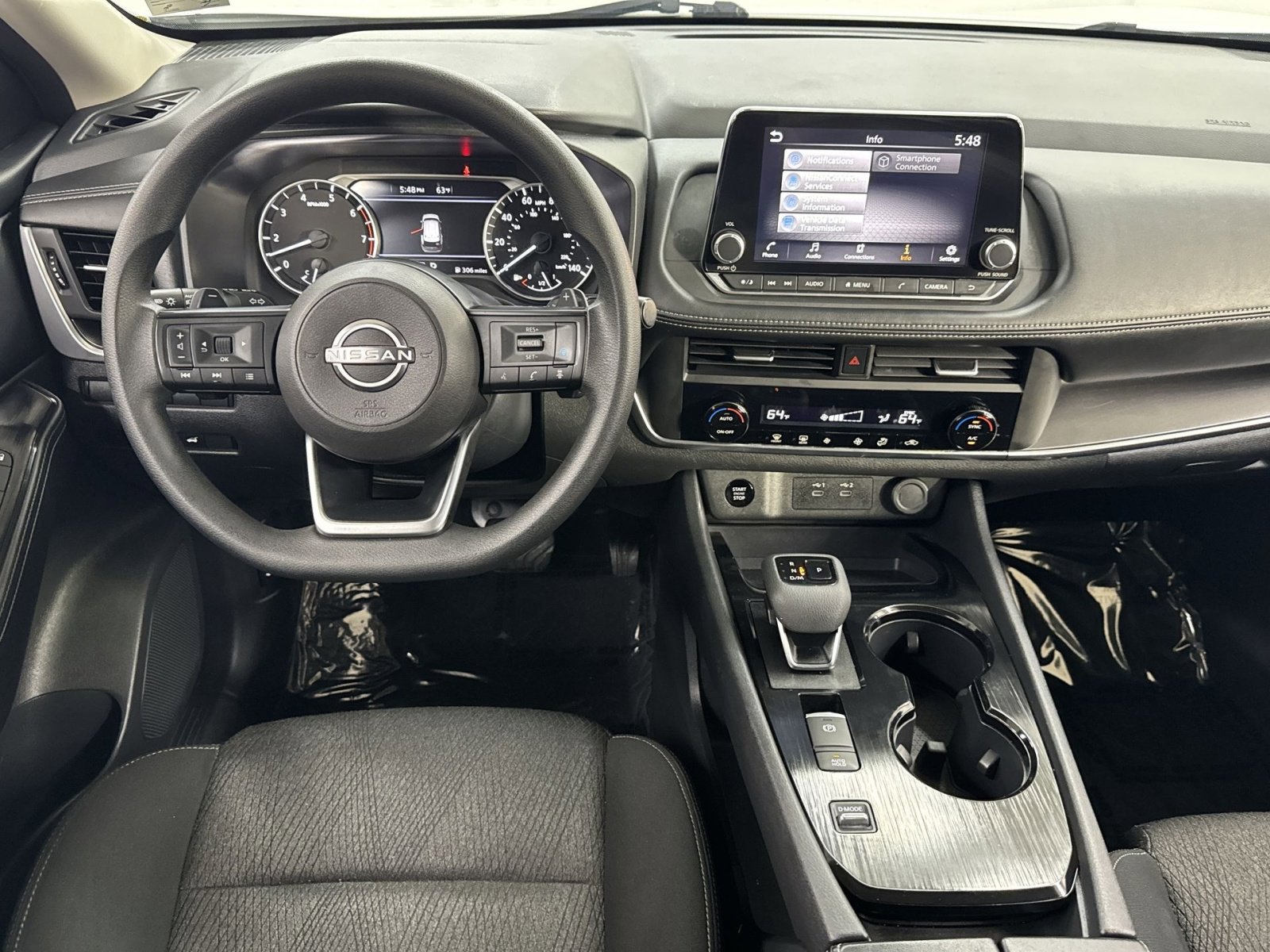 Used 2024 Nissan Rogue SV image 27
