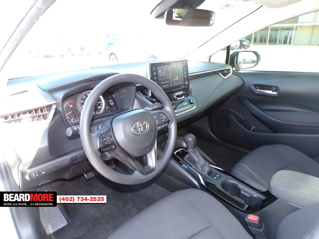 Used 2021 Toyota Corolla LE w/ Carpet Mat Package (TMS) image 16