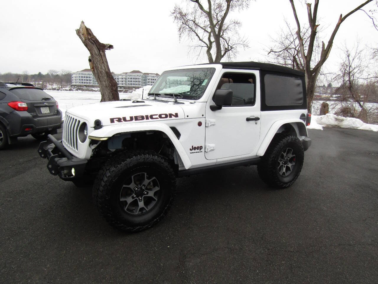 Used 2018 Jeep Wrangler Rubicon w/ Cold Weather Group image 2
