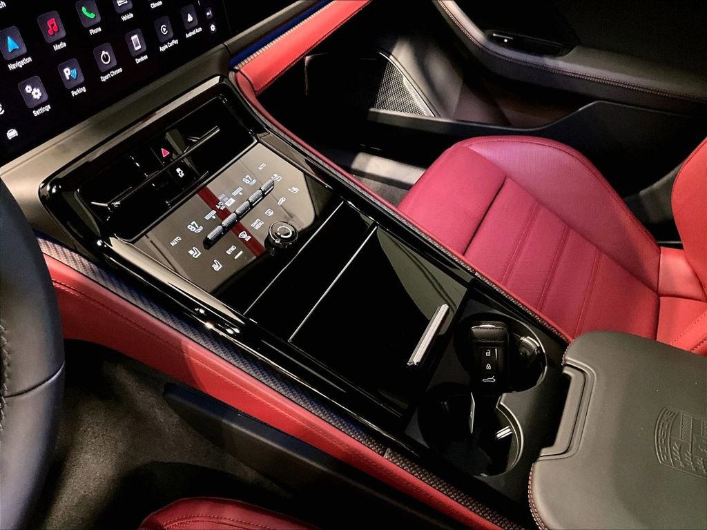 Certified 2025 Porsche Panamera GTS image 20