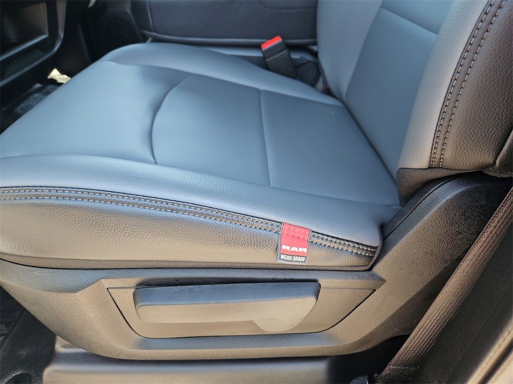 New 2026 RAM 5500 Tradesman w/ Chrome Appearance Group image 22