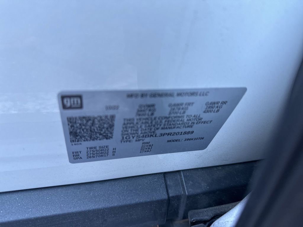 Used 2023 Cadillac Escalade Premium Luxury image 10