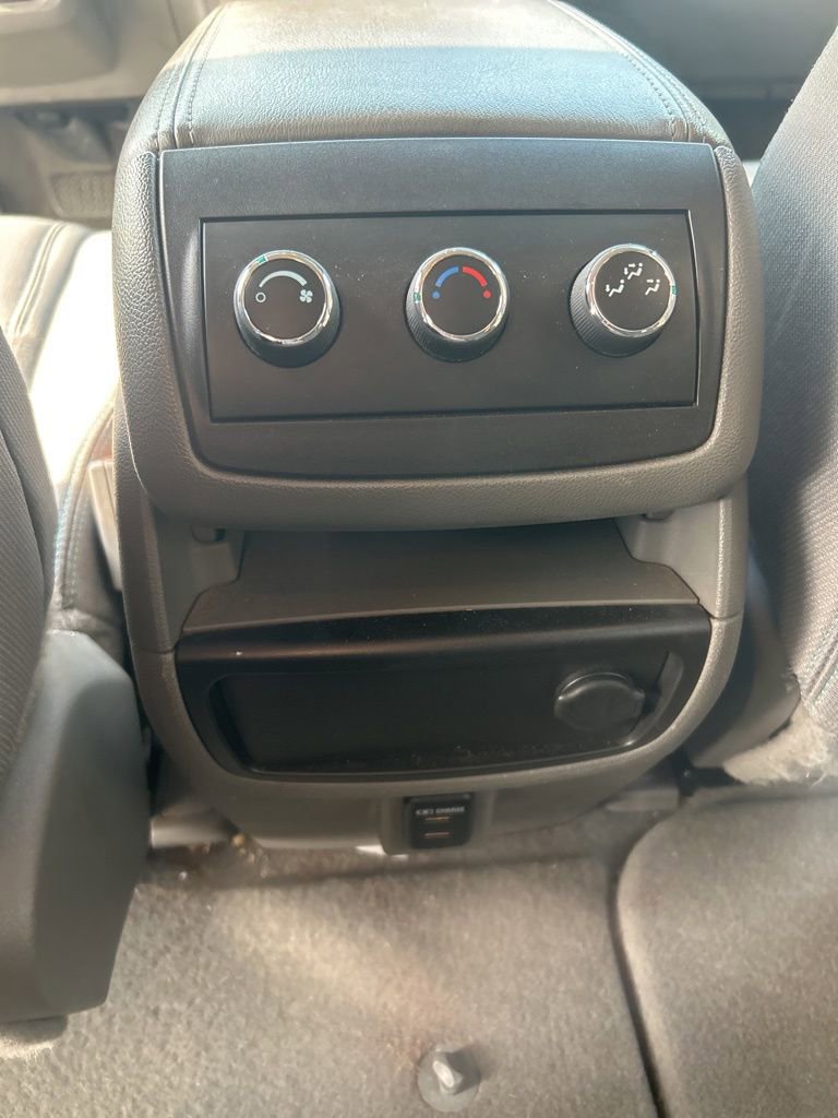 Used 2016 Chevrolet Traverse LS image 22