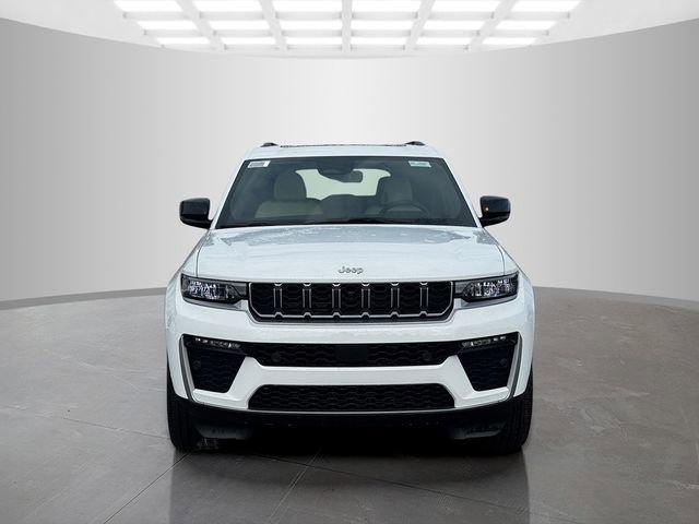 New 2026 Jeep Grand Cherokee Limited w/ Luxury Tech Group II image 2