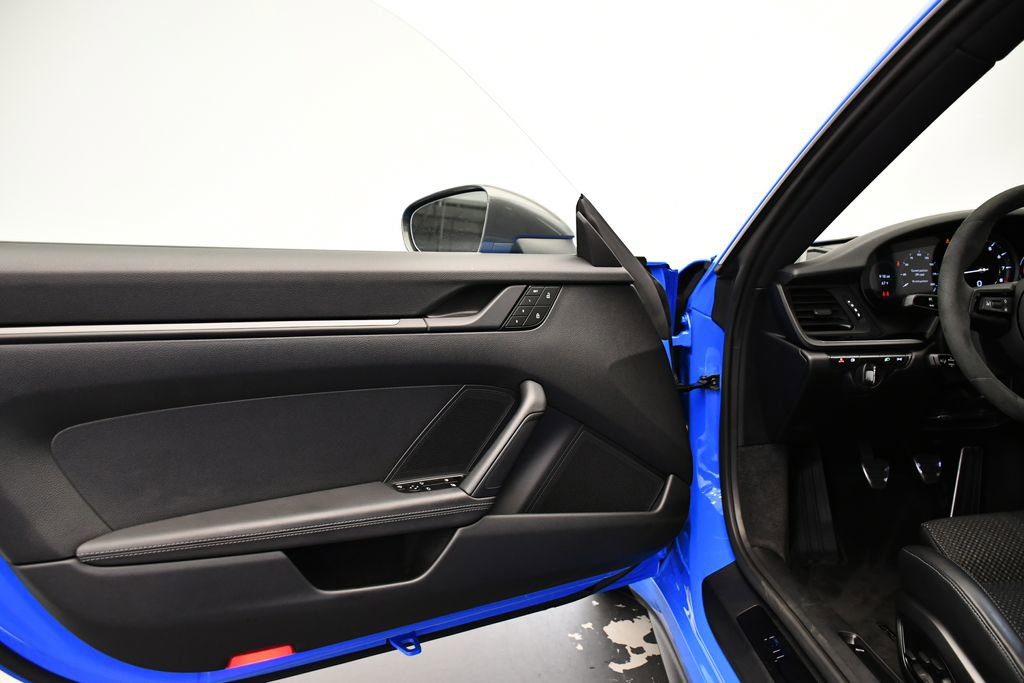 Used 2024 Porsche 911 Carrera T image 35