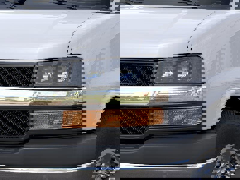 New 2025 Chevrolet Express 3500 Extended w/ Driver Convenience Package image 34