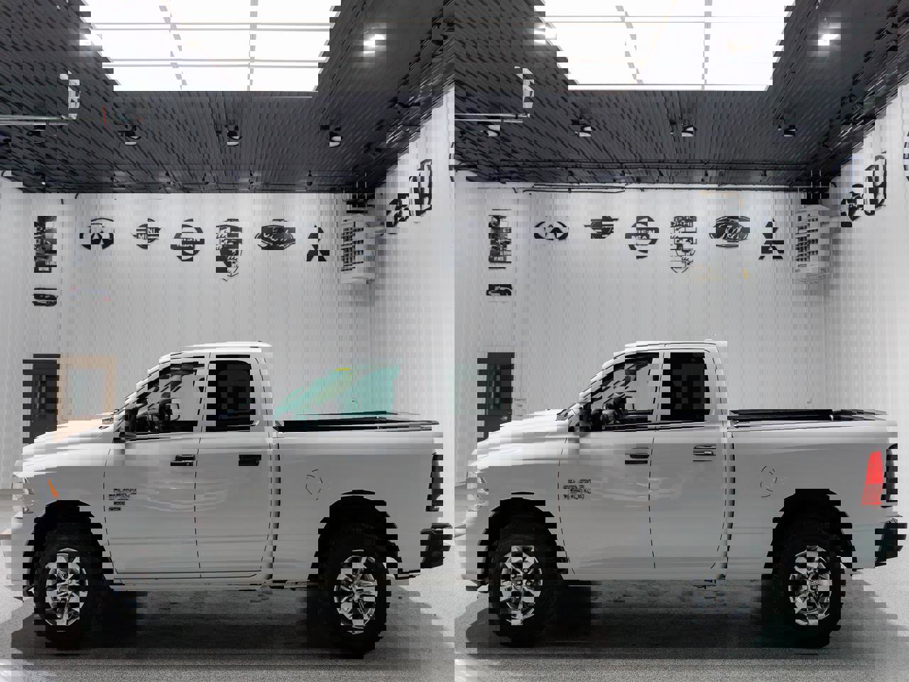 Used 2019 RAM 1500 Express image 3