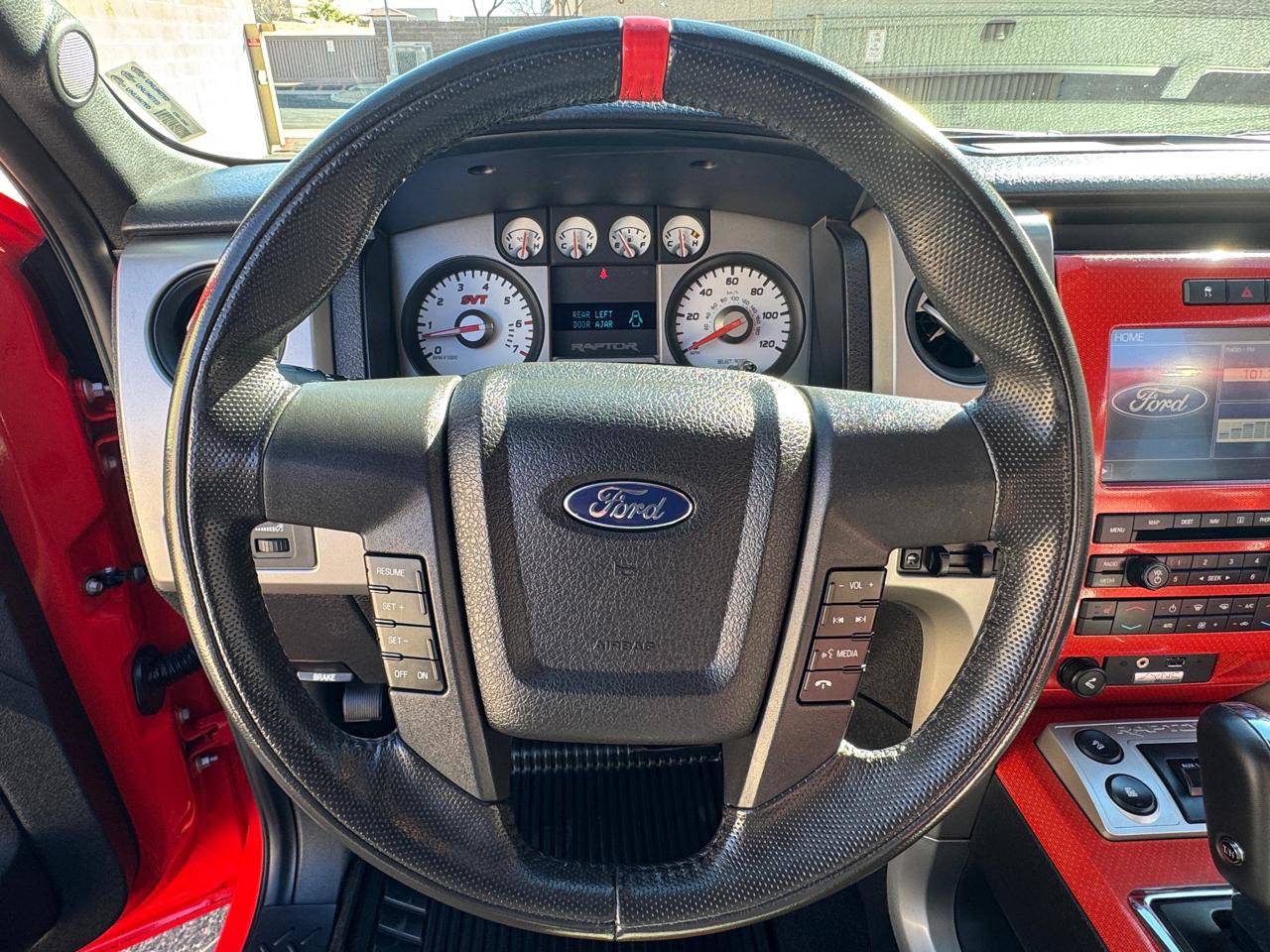 Used 2010 Ford F150 Raptor image 35