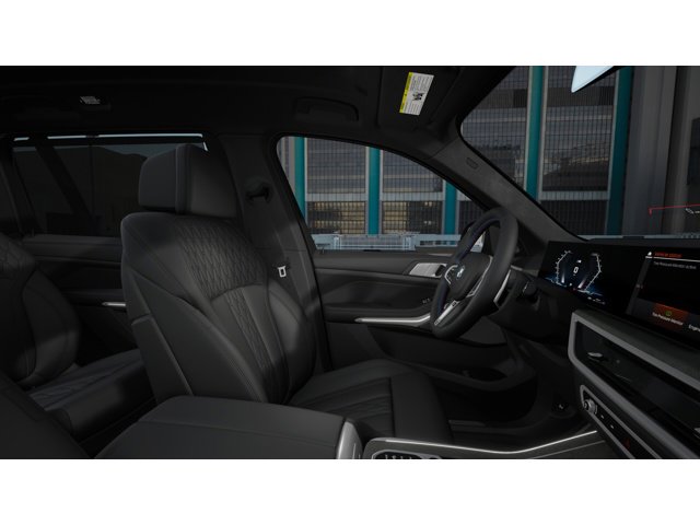 New 2026 BMW X7 M60i image 9