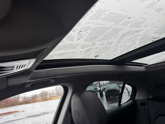 Used 2020 Alfa Romeo Stelvio Base w/ Cold Weather Package image 35