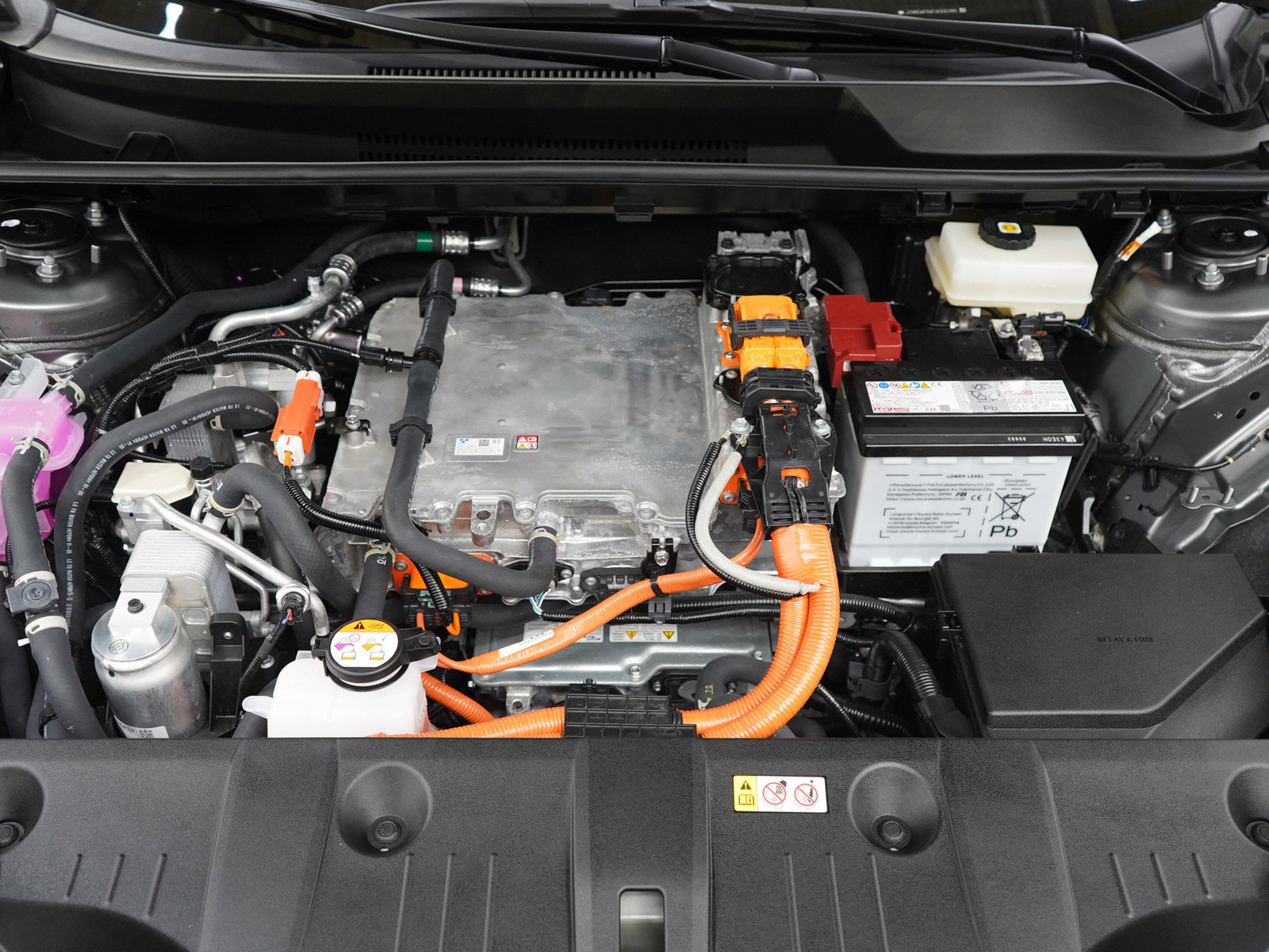 Certified 2026 Toyota bZ AWD/4WD image 31