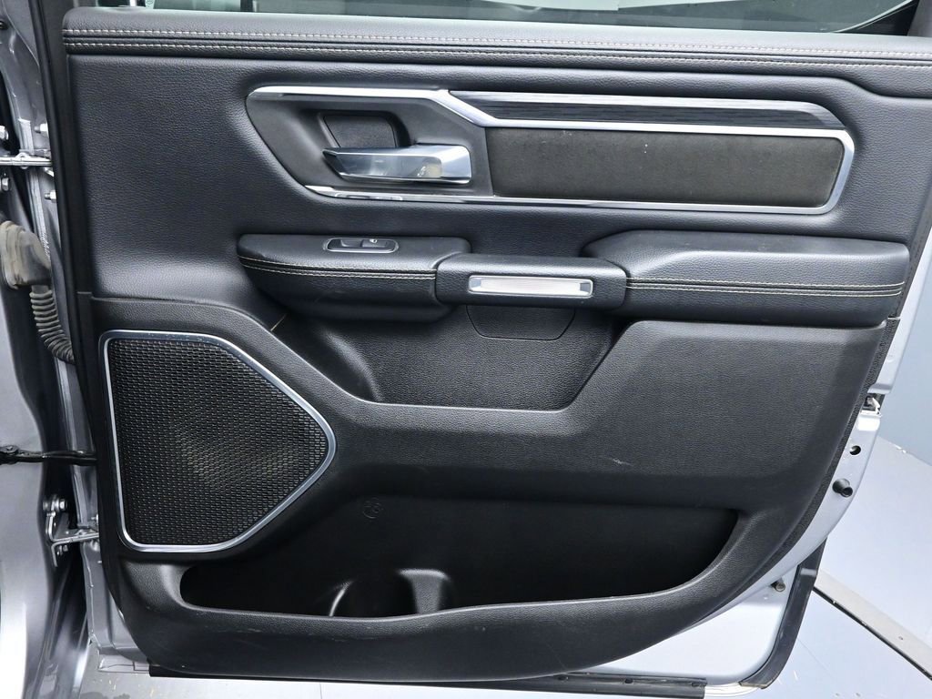 Used 2024 RAM 1500 Laramie image 25