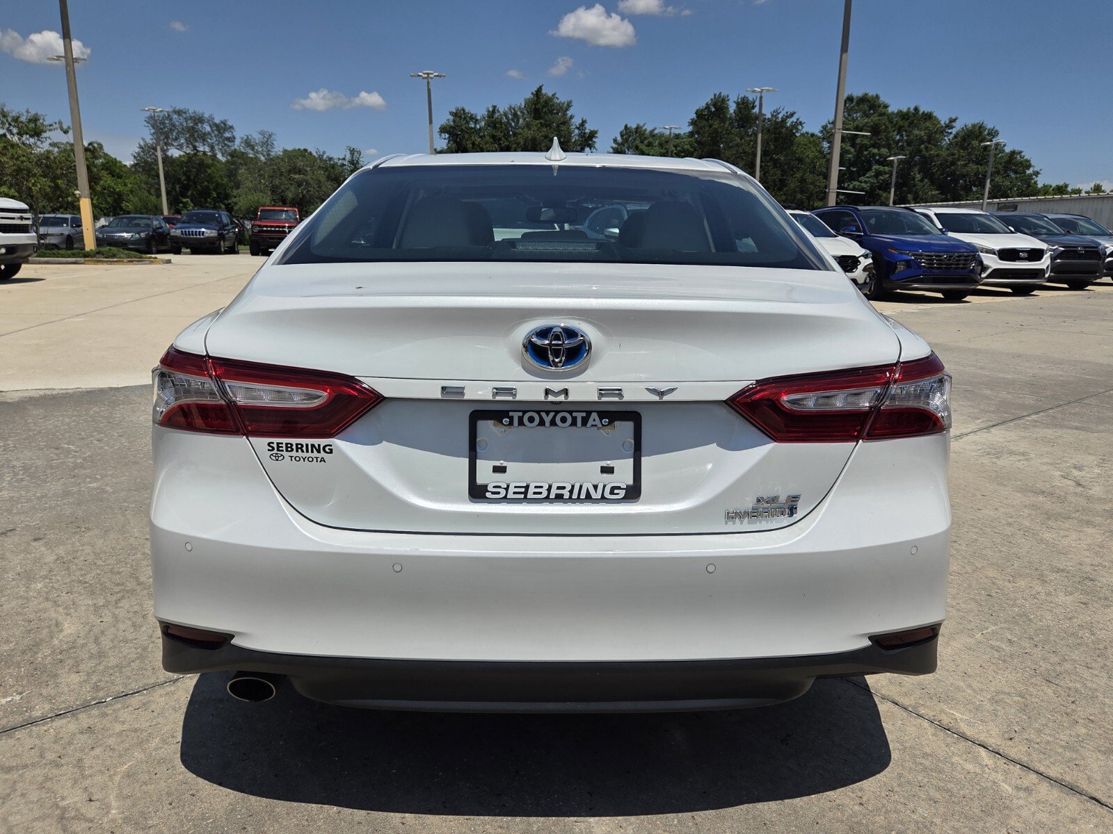 Used 2018 Toyota Camry XLE w/ Audio Package FWD image 8