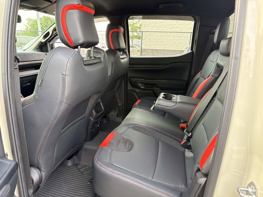 Used 2025 Ford Ranger Raptor AWD/4WD image 31