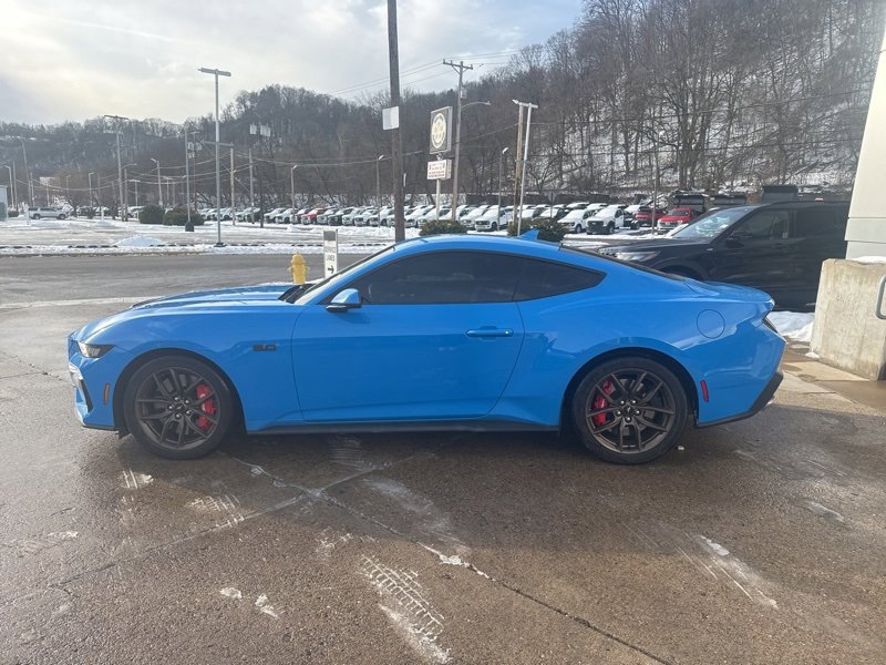 Used 2024 Ford Mustang GT Premium image 4