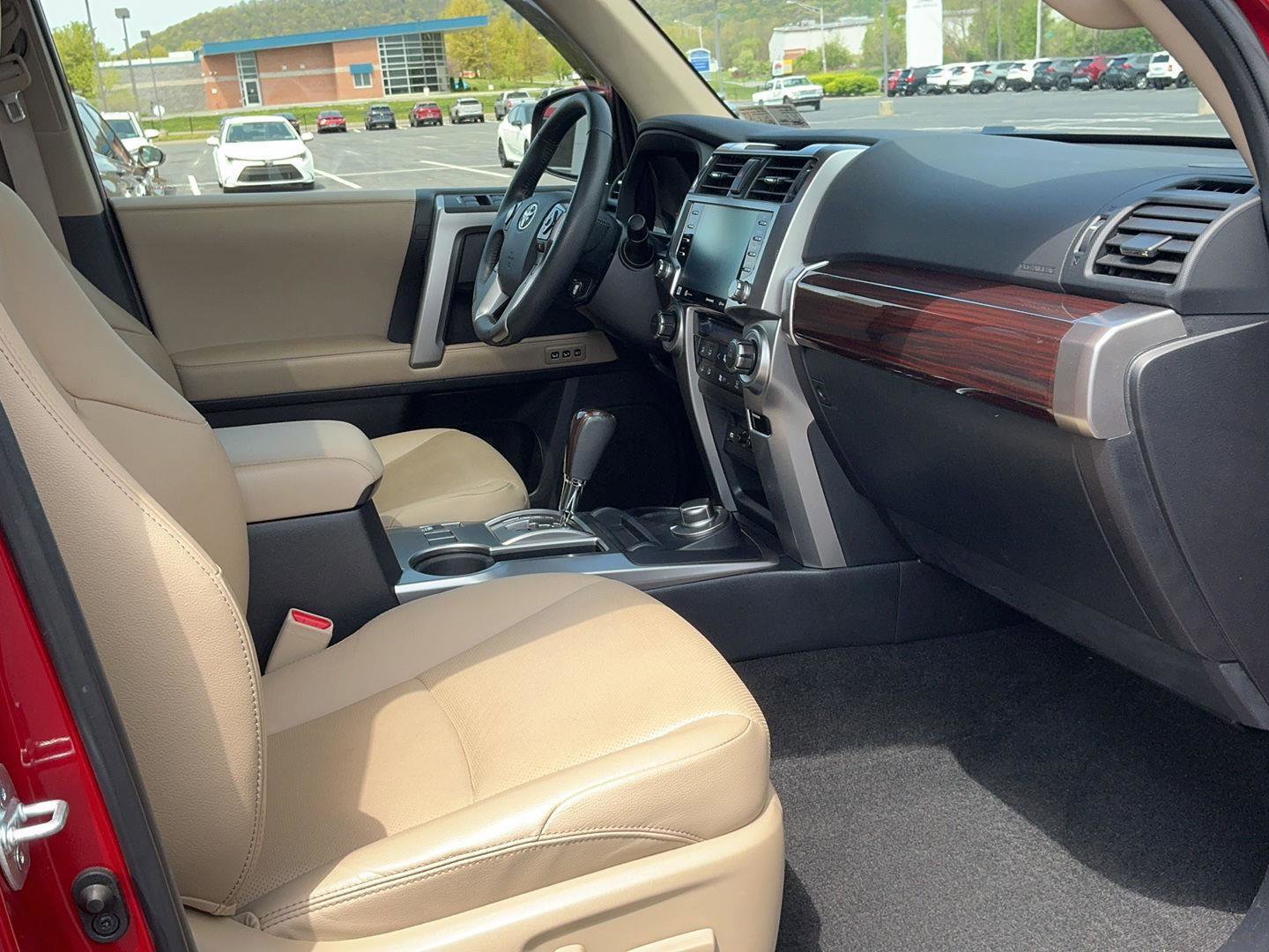 Certified 2021 Toyota 4Runner Limited AWD/4WD image 30