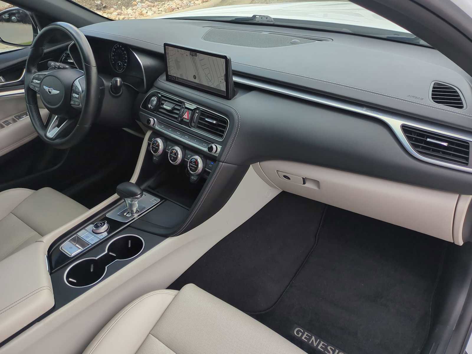Used 2023 Genesis G70 2.0T AWD/4WD image 29