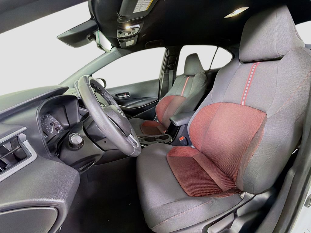 Used 2024 Toyota Corolla SE image 13