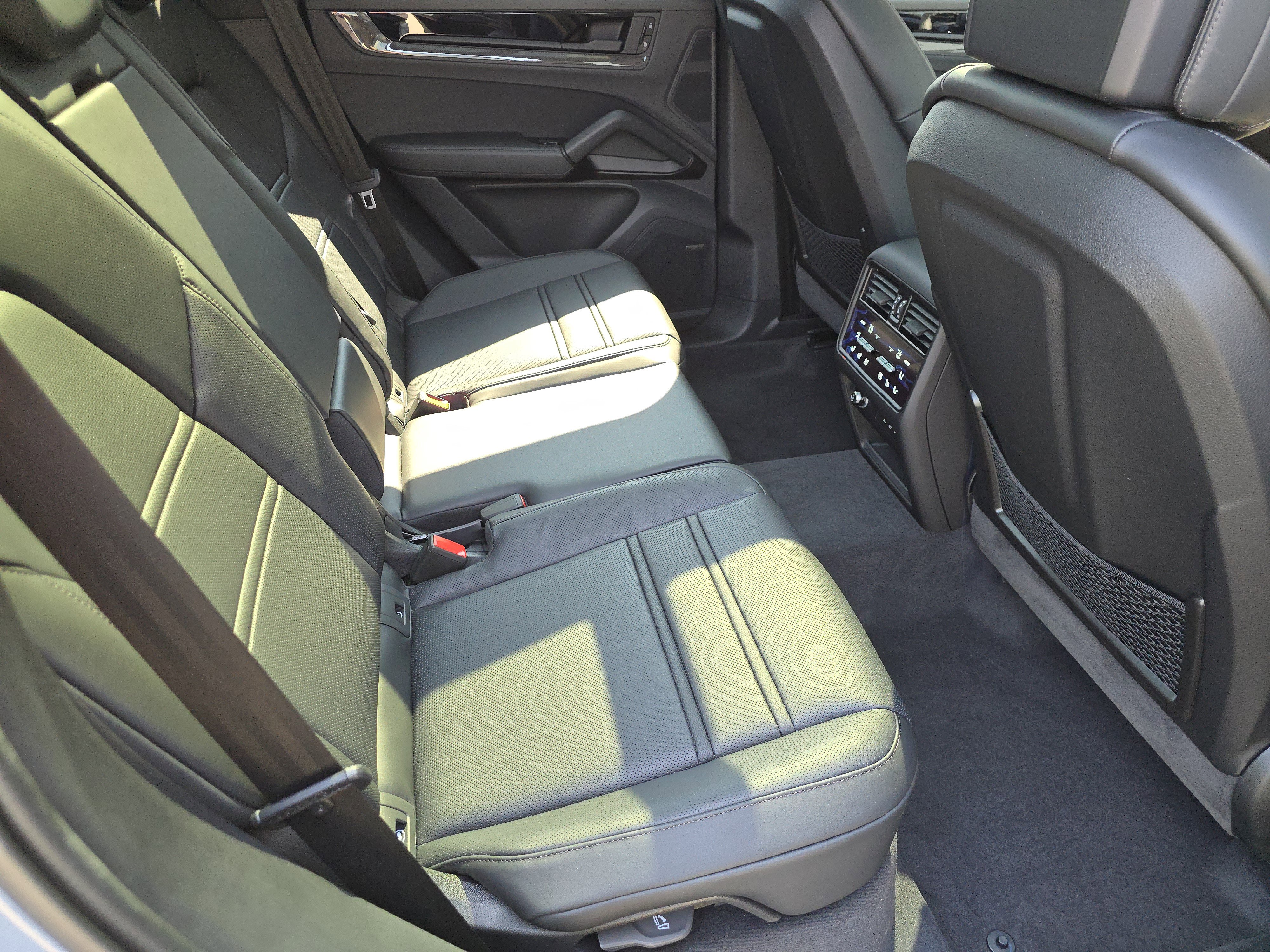 New 2025 Porsche Cayenne GTS image 16