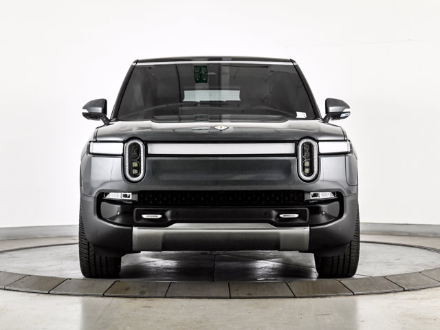 Used 2024 Rivian R1S Adventure AWD/4WD image 2