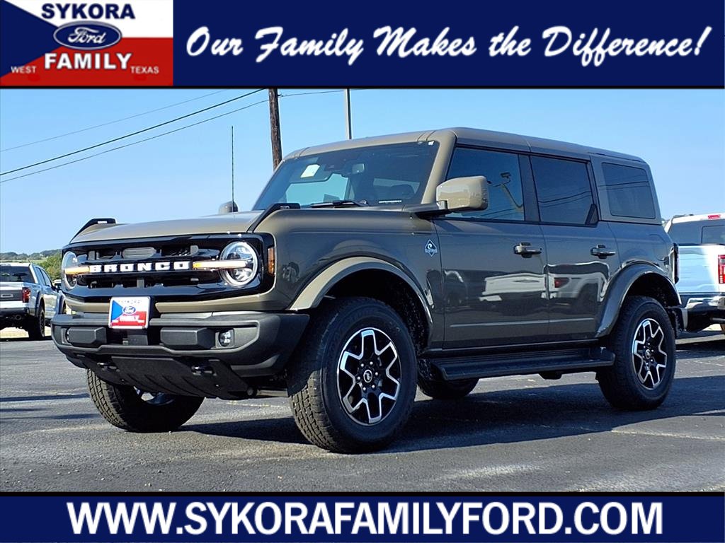 New 2025 Ford Bronco Outer Banks