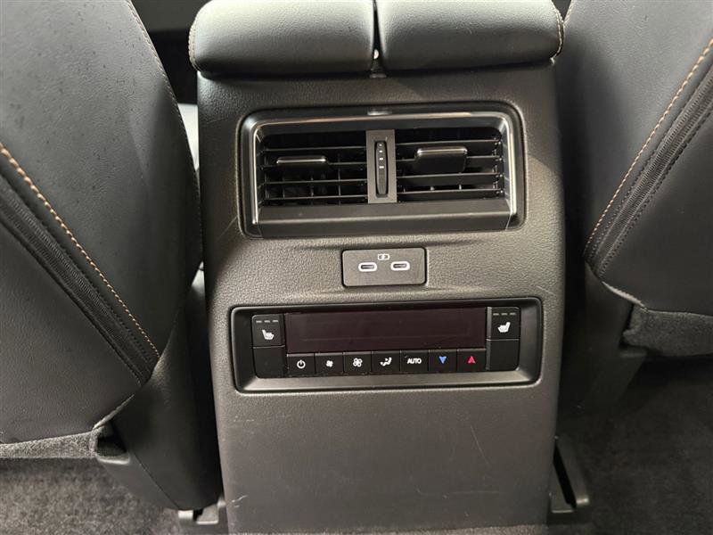 Used 2024 MAZDA CX-90 Plug-In Hybrid w/ Premium Plus image 32