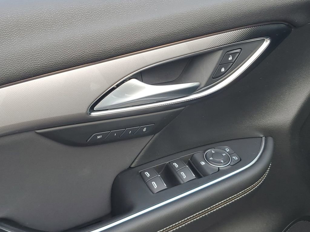 Used 2025 Buick Envision Sport Touring image 45