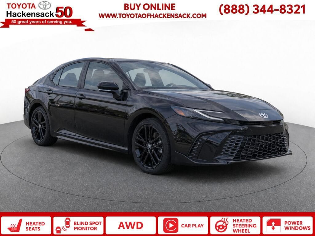 Used 2025 Toyota Camry SE w/ Convenience Package AWD/4WD image 1
