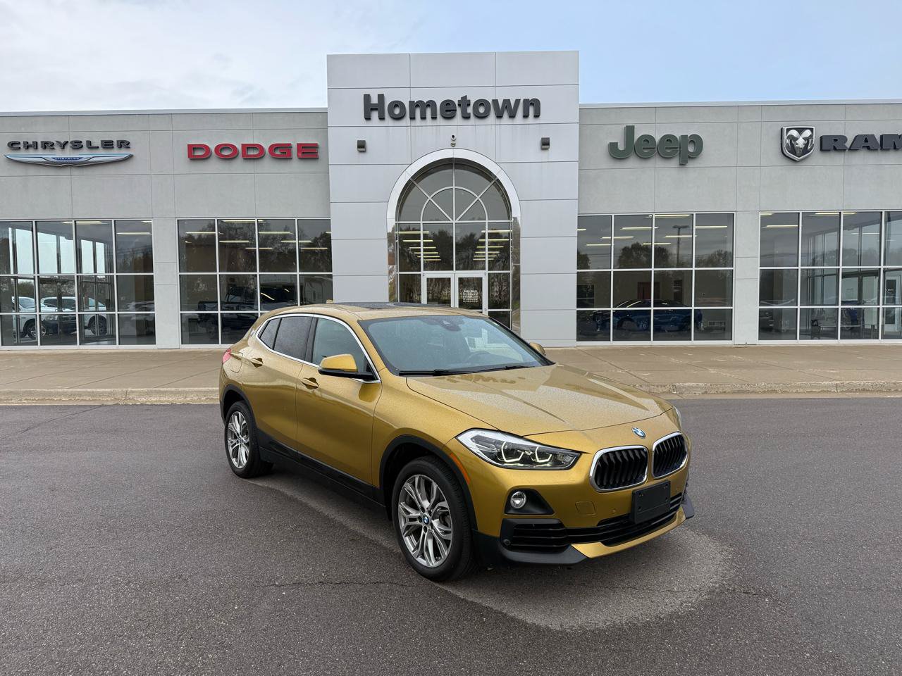 Used 2019 BMW X2 xDrive28i w/ Convenience Package AWD/4WD image 1