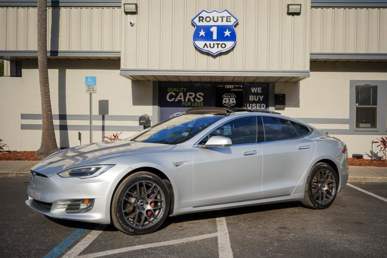 Used 2016 Tesla Model S 70D AWD/4WD image 3
