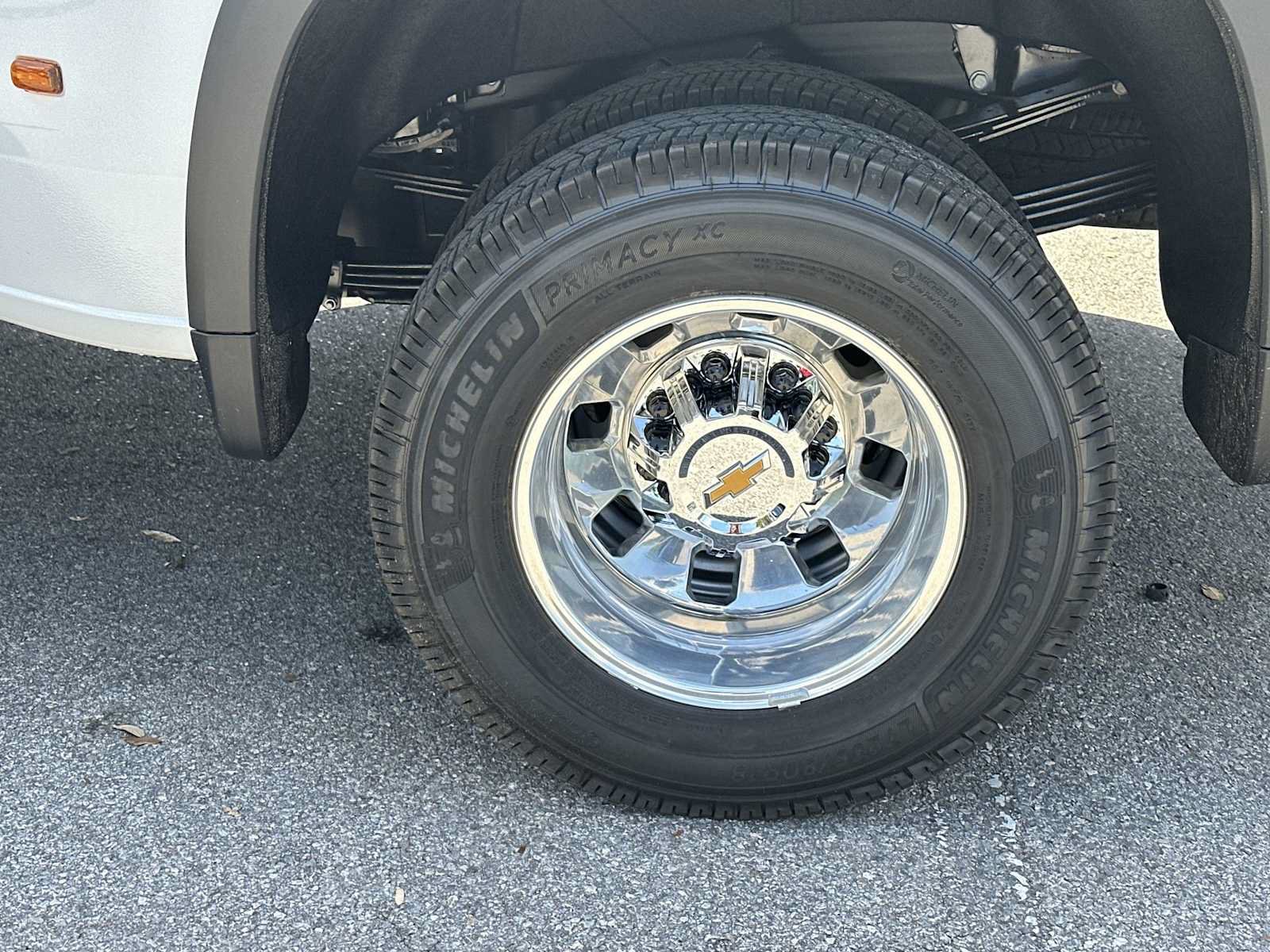 New 2026 Chevrolet Silverado 3500 High Country w/ High Country Premium Package AWD/4WD image 12