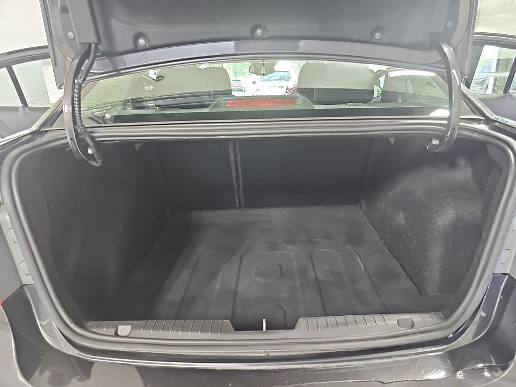 Used 2016 Chevrolet Cruze LT FWD image 15