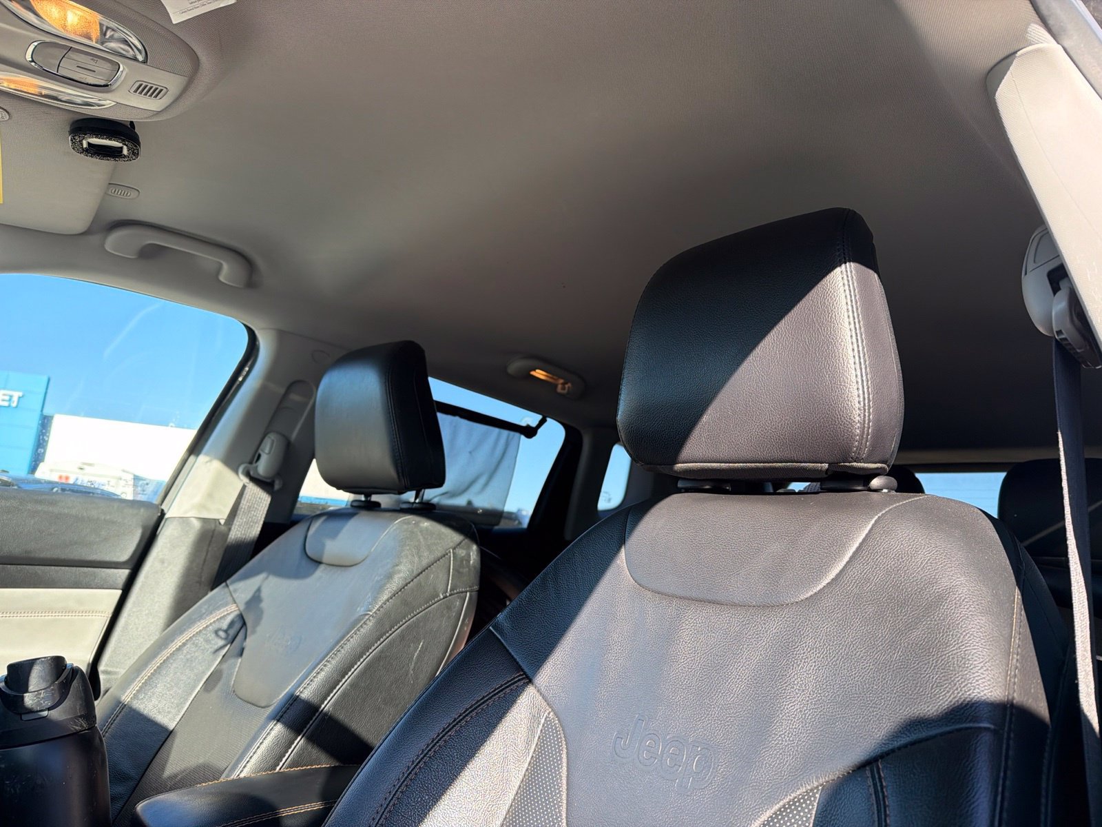 Used 2022 Jeep Compass Limited AWD/4WD image 7